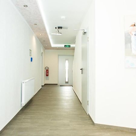 Dein Hotel Hamburg Hamburgo Exterior foto